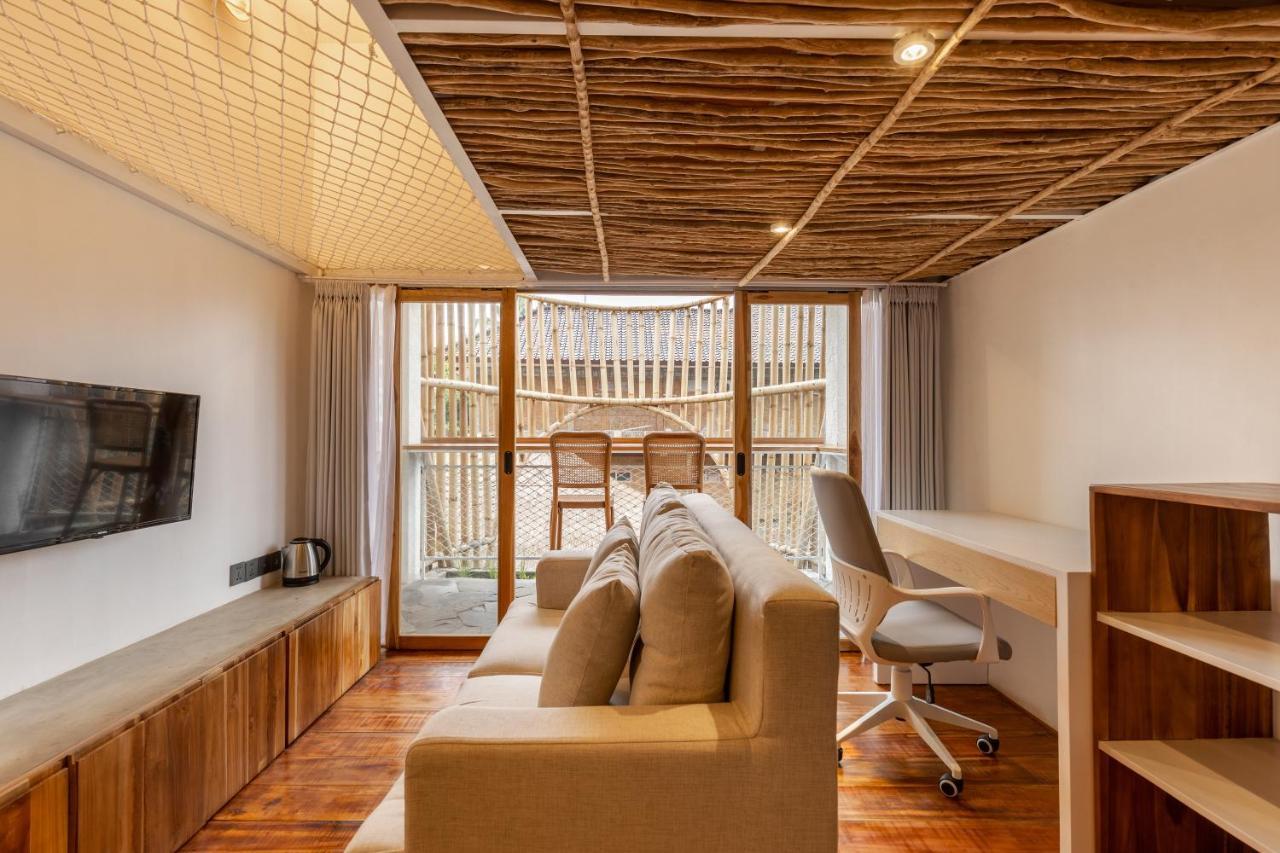 Clan Living - The Founder Ubud Esterno foto